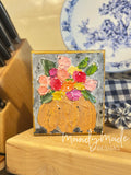 Chunky Pumpkin Floral