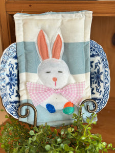 Flat Bunny Pilkow