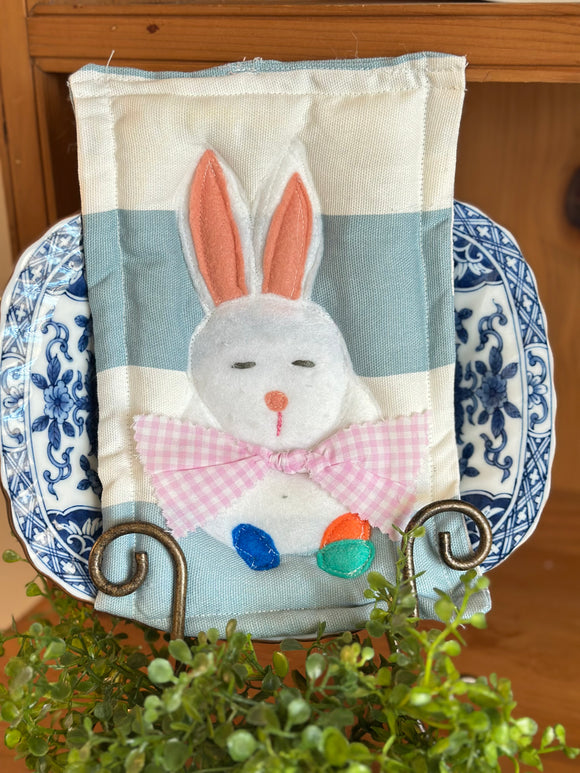 Flat Bunny Pilkow
