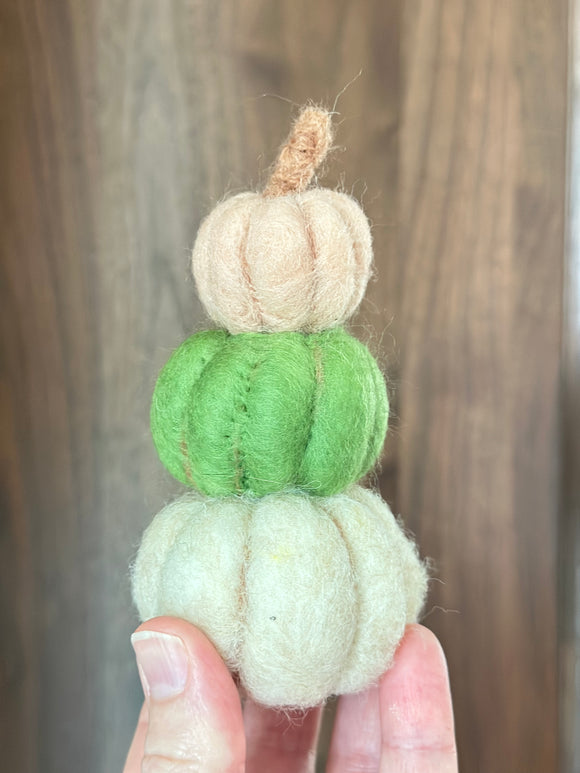 Stacked Pumpkin LG
